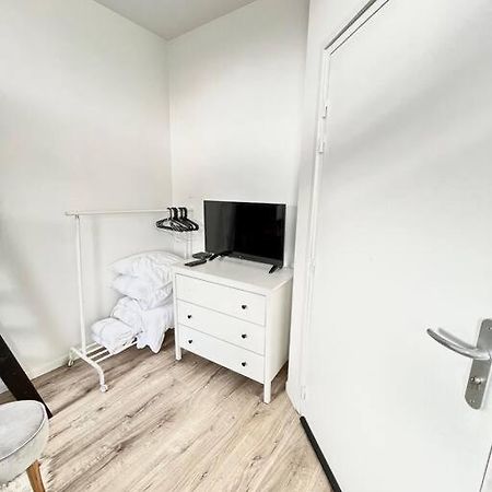 Ferienwohnung Rome - Studio Meuble A Reims Exterior foto