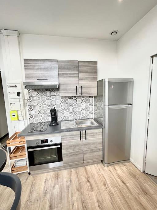 Ferienwohnung Rome - Studio Meuble A Reims Exterior foto