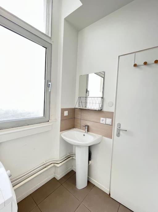 Ferienwohnung Rome - Studio Meuble A Reims Exterior foto