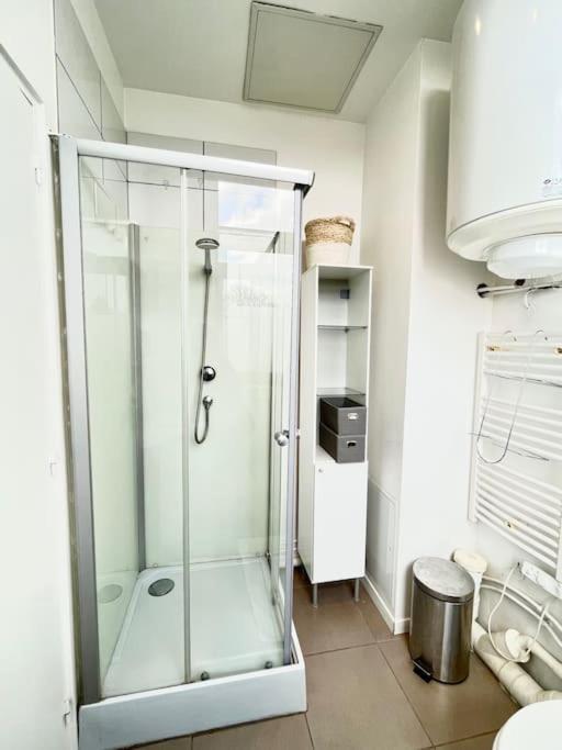 Ferienwohnung Rome - Studio Meuble A Reims Exterior foto